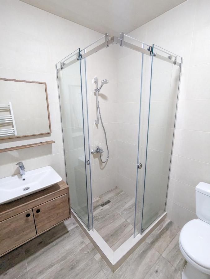Brand New Apartment In Kutaisi Zewnętrze zdjęcie